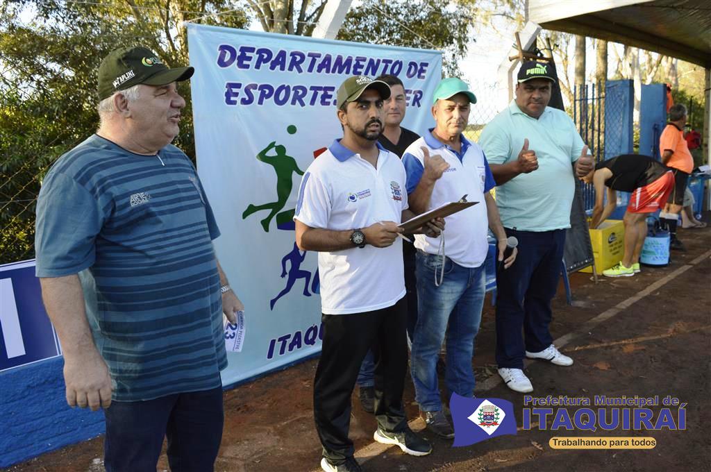 Tesoura vence prova de pedestrianismo disputada nas comemorações dos 37 anos de Itaquiraí