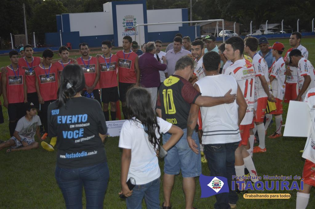 Equipe do Brutus vence a Online Informática e sagra-se campeã do Torneio de Futebol de Campo dos 37 anos de Itaquiraí