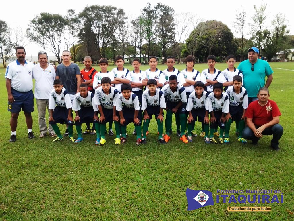 Equipe Sub-11 de Itaquiraí é campeã da Copa Conesul Entre Garotos 2015; Sub-13 é vice-campeã