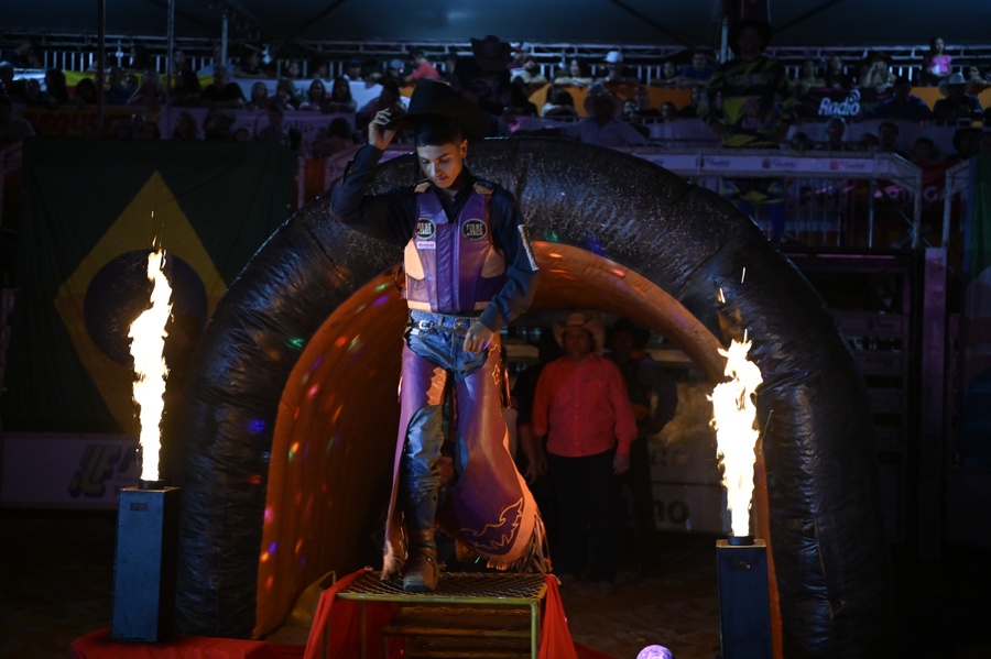 ExpoItaquiraí reuniu mais de 15 mil pessoas, aqueceu o comércio e proporcionou momentos de muita alegria e diversão para as famílias itaquiraienses