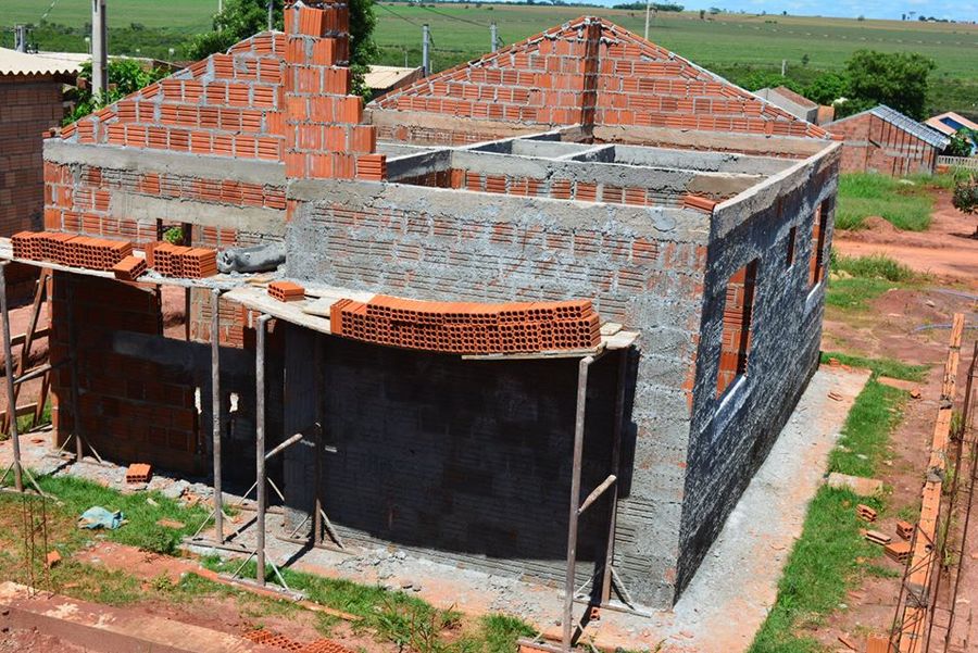 Governo de Itaquiraí já entregou 354 casas populares e programou o início de mais 81