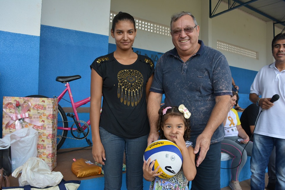 Show de Brindes marcou a festa do aniversário dos 39 anos de Itaquiraí