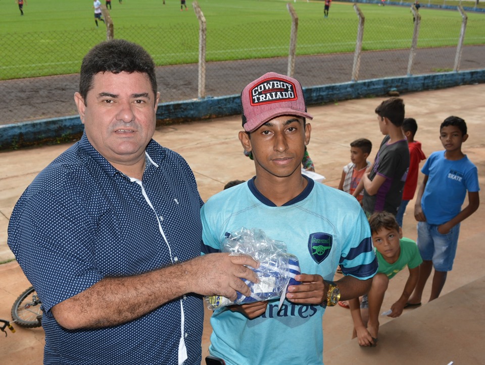 Show de Brindes marcou a festa do aniversário dos 39 anos de Itaquiraí