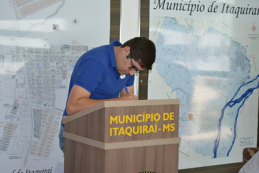 Prefeito Ricardo empossa membros do Conselho de Desenvolvimento Econômico