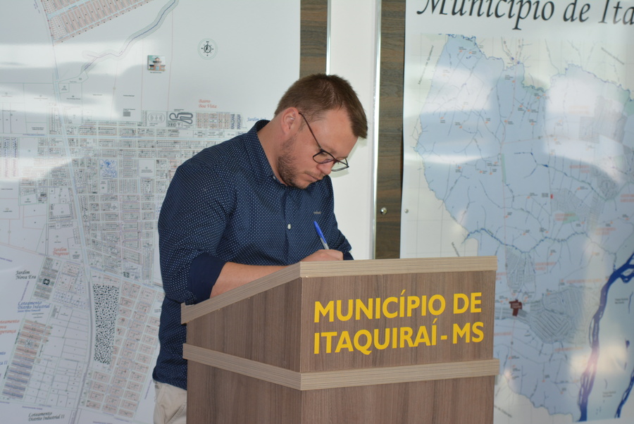 Prefeito Ricardo empossa membros do Conselho de Desenvolvimento Econômico