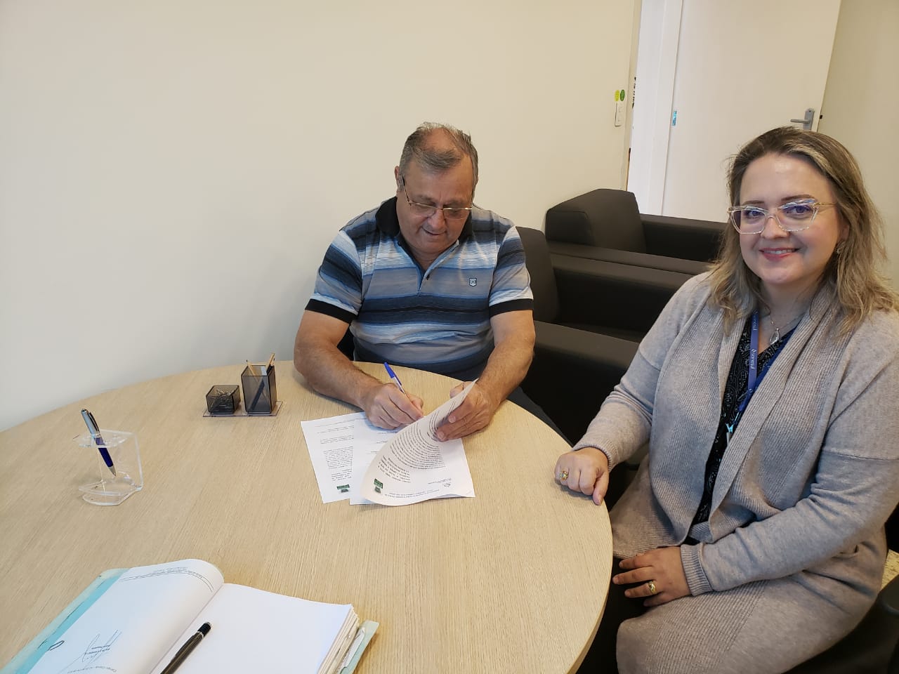 Prefeito Ricardo assina convênio e garante parte de verba para custear a Itaquipesca 2019
