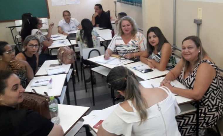 Secretária de Educação e pedagogas de Itaquiraí participam de Encontro Formativo em Campo Grande