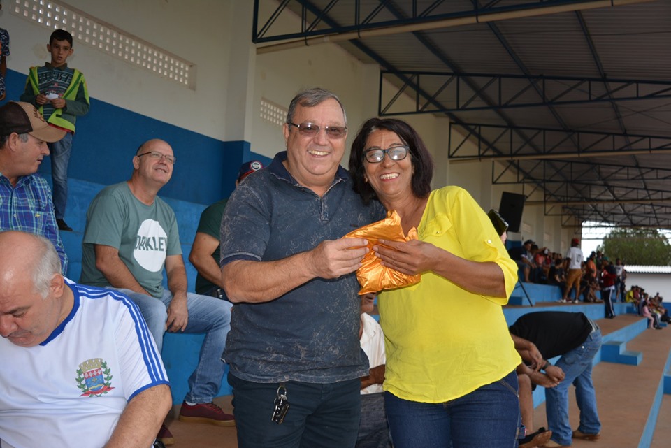 Show de Brindes marcou a festa do aniversário dos 39 anos de Itaquiraí