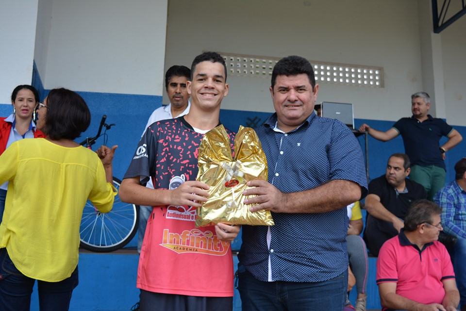 Show de Brindes marcou a festa do aniversário dos 39 anos de Itaquiraí