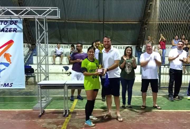 Nos pênaltis, “JJ” conquista o título do Torneio de Futsal Feminino 2018