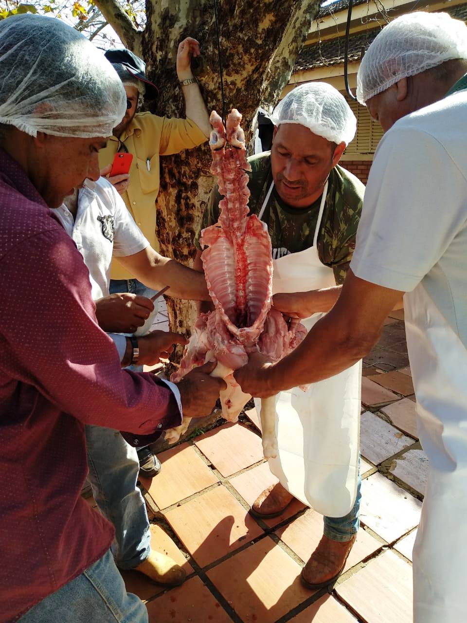 Prefeitura de Itaquiraí, Senar, Agraer e Efaitaq concluem curso de Produção de Embutidos e Defumados