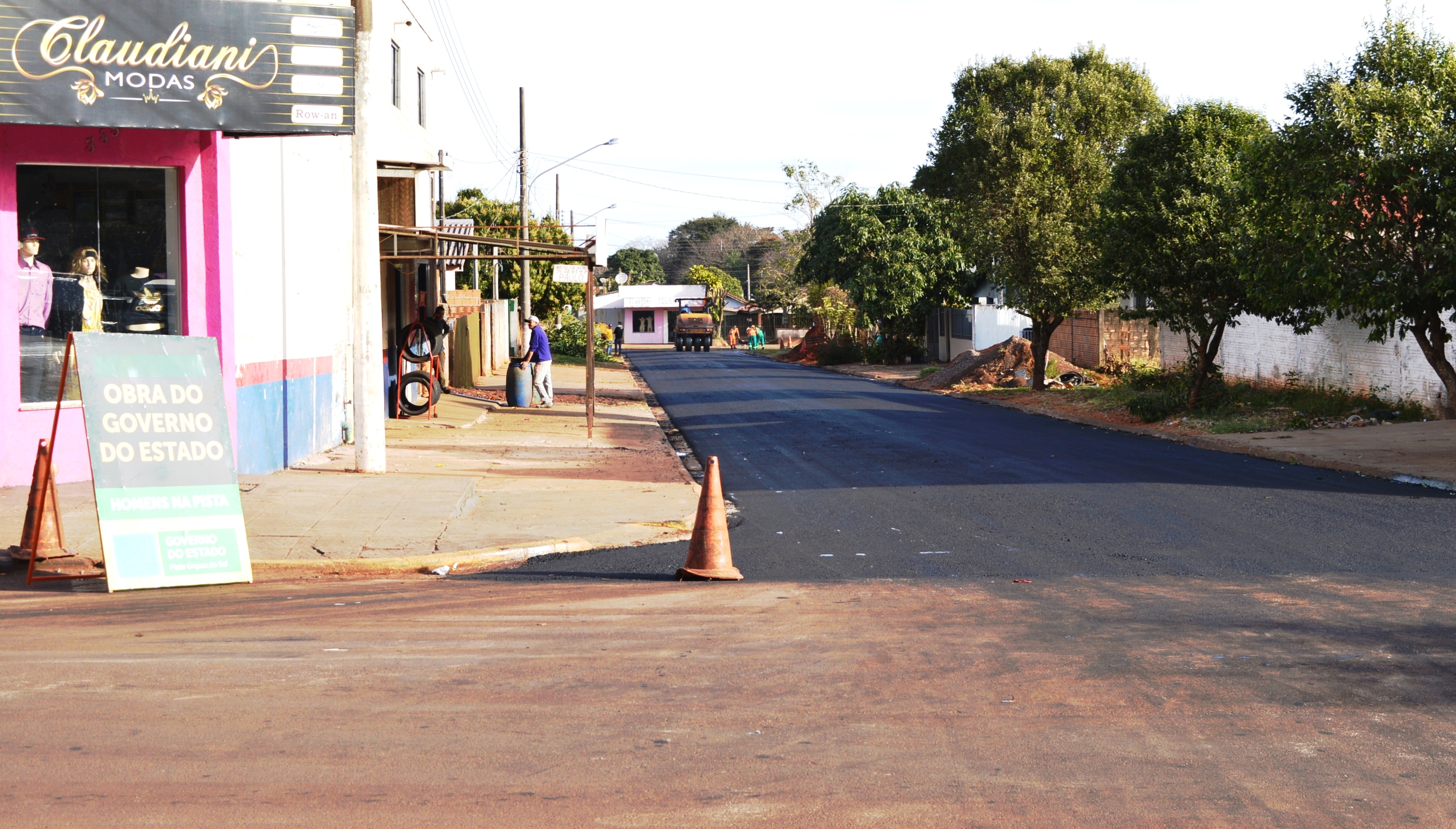 Governo do Estado e Prefeitura de Itaquiraí executam o recapeamento de ruas do Jd Primavera