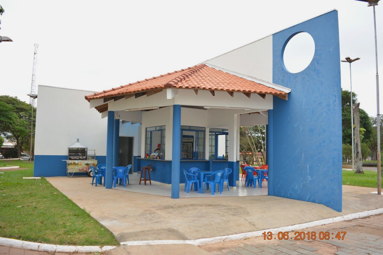Prefeitura de Itaquiraí regulamenta abertura da nova lanchonete, na Praça Santos Tomazelli