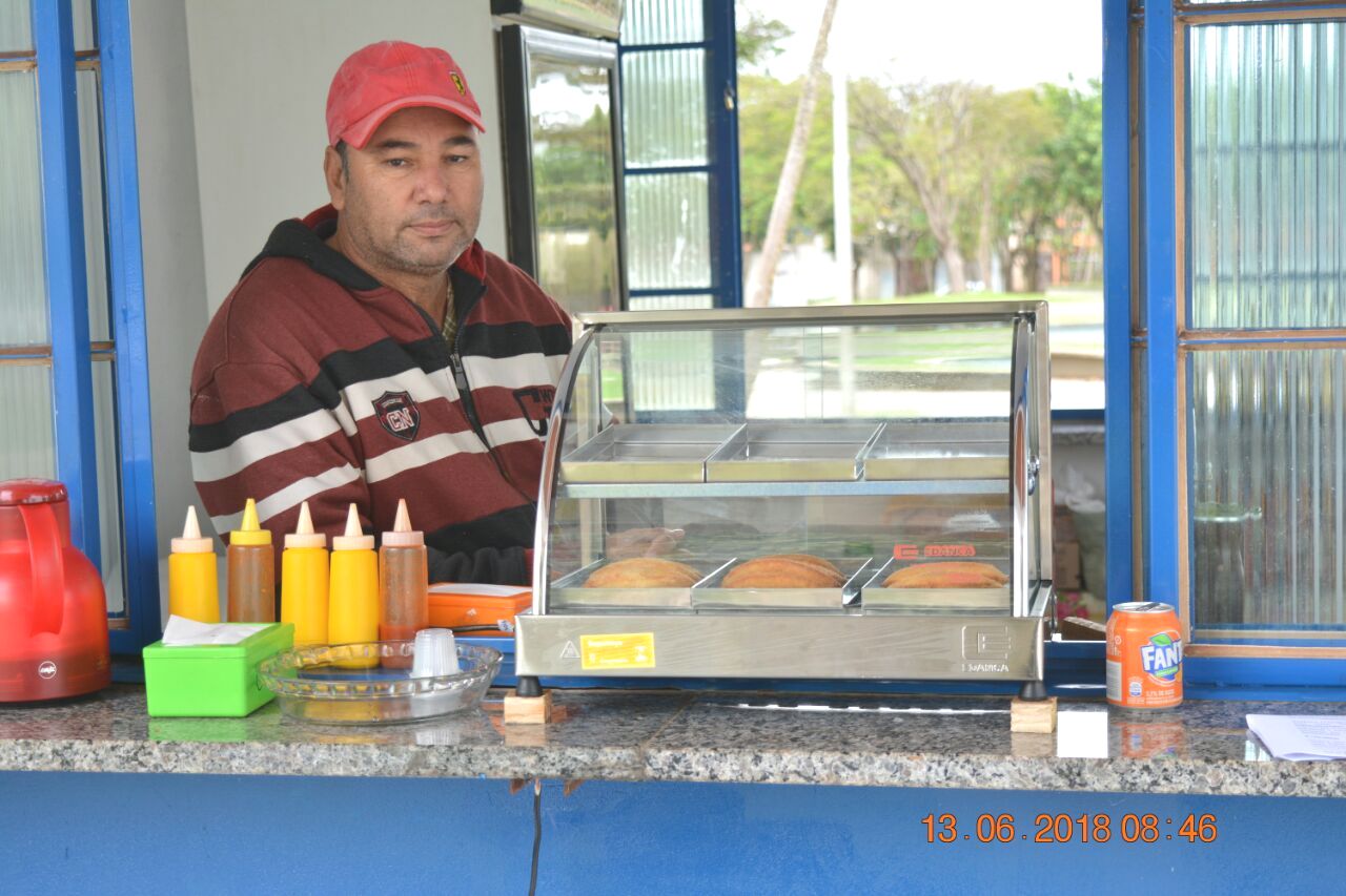 Prefeitura de Itaquiraí regulamenta abertura da nova lanchonete, na Praça Santos Tomazelli