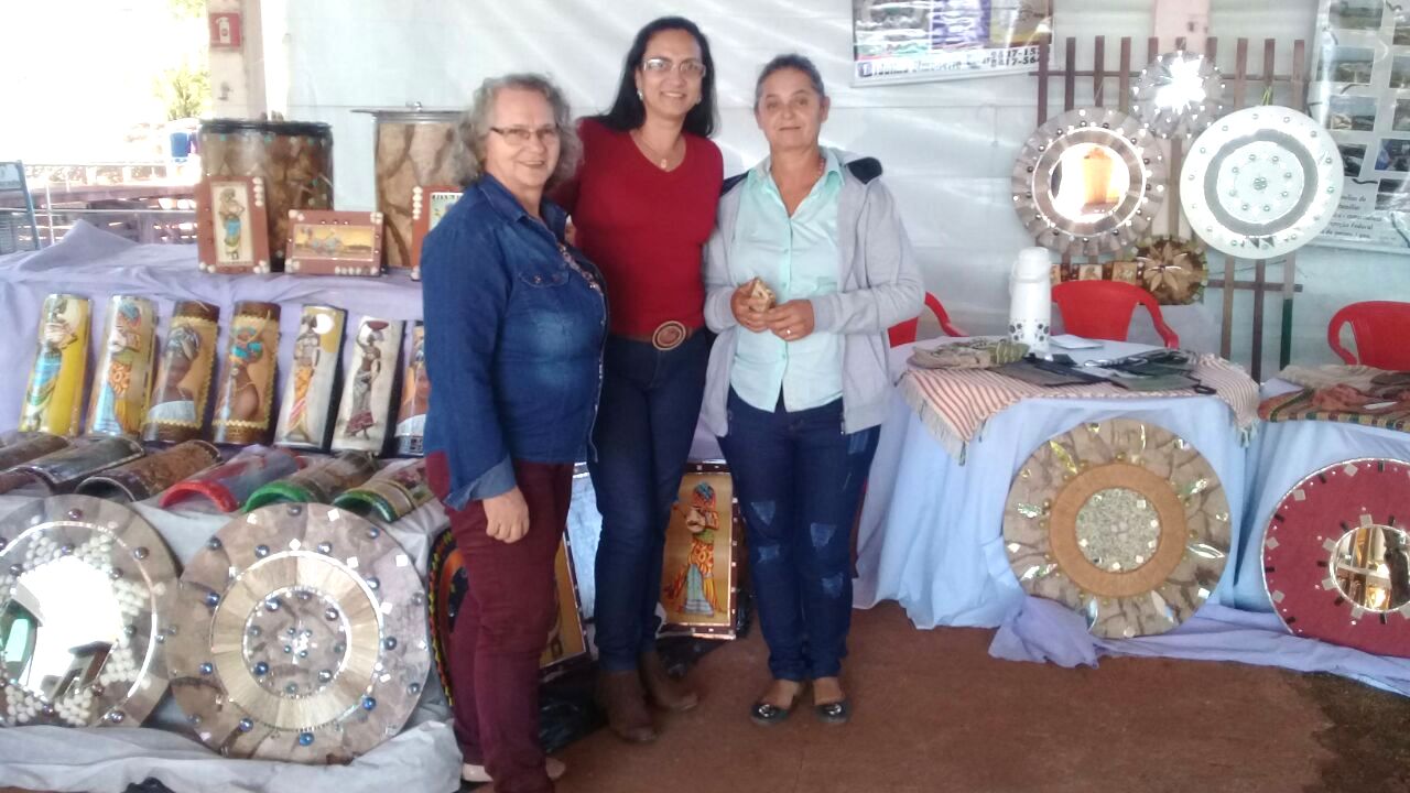 Itaquiraí participa da Expô Eldorado apresentando trabalhos das profissionais de artesanato