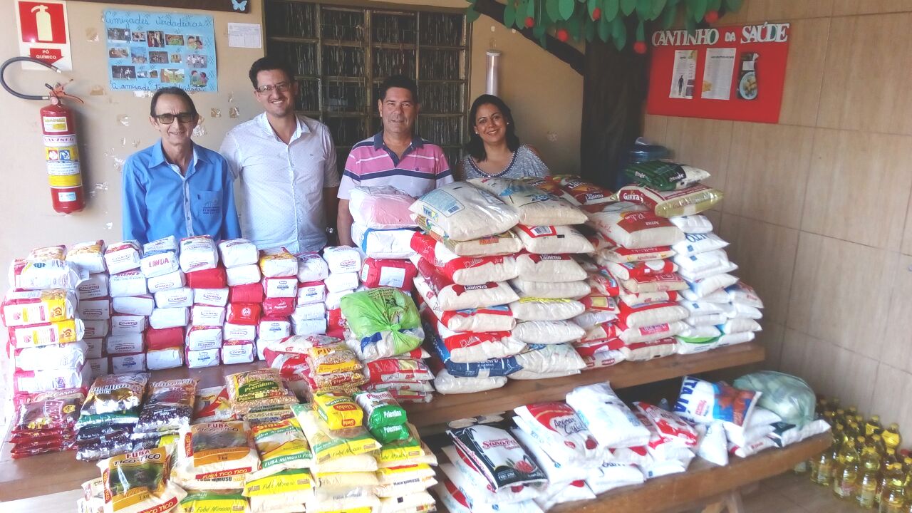 Contrapartida Social da Expo Itaquiraí arrecadou na sexta-feira e domingo 1.513 quilos de alimentos