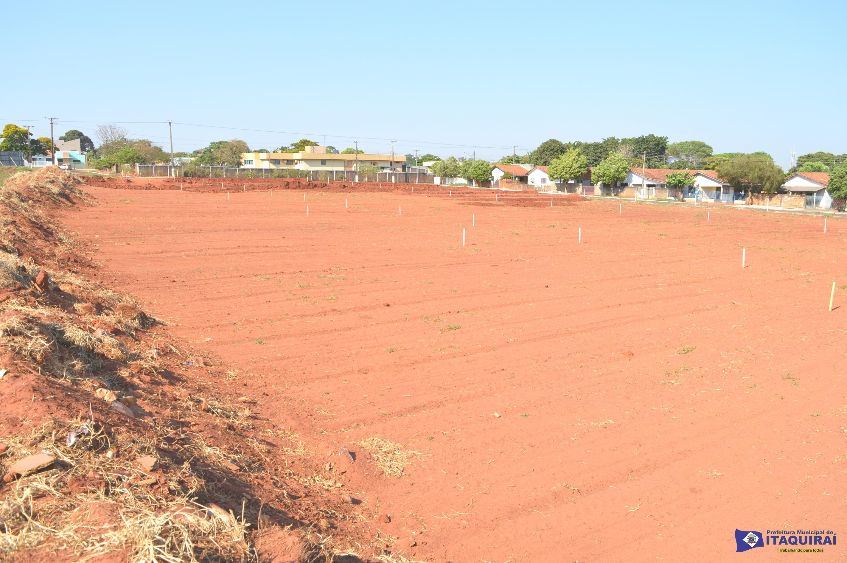 Prefeito Ricardo Fávaro vistoria início das obras para implantação do conjunto habitacional Jardim dos Ipês