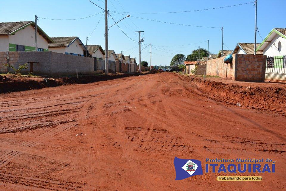 Pavimentação asfáltica das ruas do Jardim Nova Esperança I e II e Nova Era entram em fase final