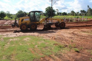 Prefeitura de Itaquiraí realiza limpeza e reparos nas vias do município após chuva