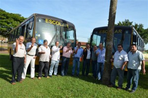 Prefeitura Itaquiraí realiza entrega novos veículos para Secretarias
