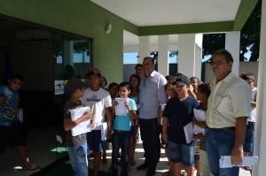 PREFEITO RICARDO RECEBE ALUNOS DA REDE MUNICIPAL DE ENSINO.
