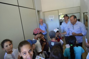 PREFEITO RICARDO RECEBE ALUNOS DA REDE MUNICIPAL DE ENSINO.