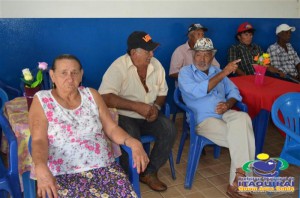 IDOSOS DO CONVIVER FESTEJARAM ENCERRAMENTO DAS ATIVIDADES EM GRANDE ESTILO…
