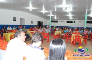 Alunos de cursos profissionalizante da Prefeitura/IMPACTO recebem certificados