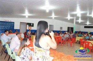 Alunos de cursos profissionalizante da Prefeitura/IMPACTO recebem certificados