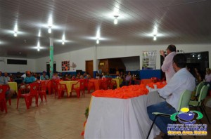 Alunos de cursos profissionalizante da Prefeitura/IMPACTO recebem certificados