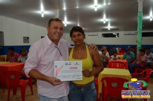 Alunos de cursos profissionalizante da Prefeitura/IMPACTO recebem certificados
