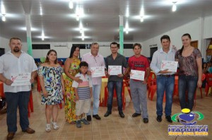 Alunos de cursos profissionalizante da Prefeitura/IMPACTO recebem certificados