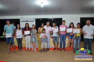 Alunos de cursos profissionalizante da Prefeitura/IMPACTO recebem certificados