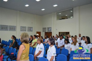 ITAQUIRAÍ ENTREGA CERTIFICADOS A ALUNOS DO PROJOVEM TRABALHADOR