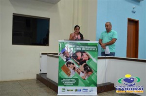 ITAQUIRAÍ ENTREGA CERTIFICADOS A ALUNOS DO PROJOVEM TRABALHADOR