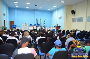 ITAQUIRAÍ ENTREGA CERTIFICADOS A ALUNOS DO PROJOVEM TRABALHADOR