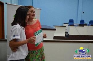 ITAQUIRAÍ ENTREGA CERTIFICADOS A ALUNOS DO PROJOVEM TRABALHADOR