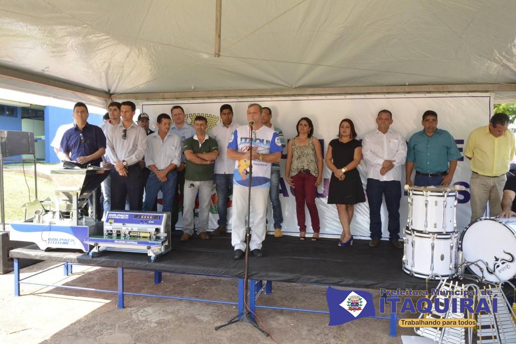 Associação dos Produtores do Assentamento Tamakavi ganha equipamentos para empacotamento de feijão