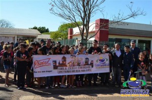 Proerd de Itaquiraí faz passeata anti drogas