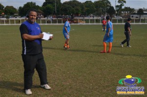Líderes perdem e vêem finais mais distante no Regional de Futebol