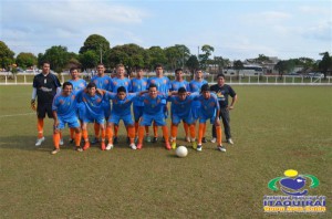 Líderes perdem e vêem finais mais distante no Regional de Futebol