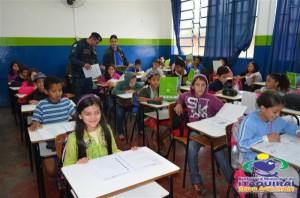 CURSO DO PROERD É REALIZADO EM ESCOLA MUNICIPAL DE ITAQUIRAÍ