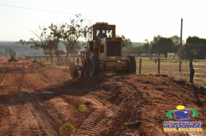 Secretaria de Obras trabalha na recuperação de estradas vicinais