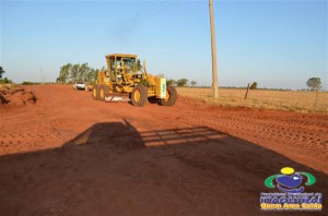 Secretaria de Obras trabalha na recuperação de estradas vicinais