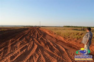 Secretaria de Obras trabalha na recuperação de estradas vicinais