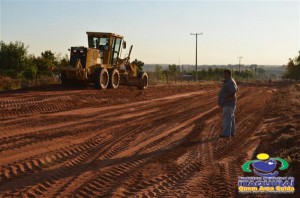 Secretaria de Obras trabalha na recuperação de estradas vicinais