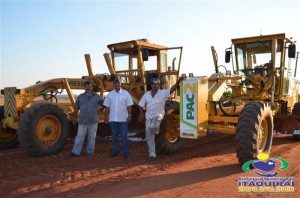 Secretaria de Obras trabalha na recuperação de estradas vicinais