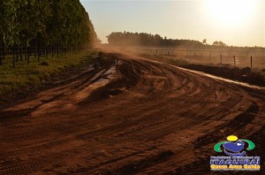 Secretaria de Obras trabalha na recuperação de estradas vicinais