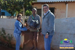 ESF JARDIM PRIMAVERA DISTRIBUI AGASALHOS PARA COMUNIDADE