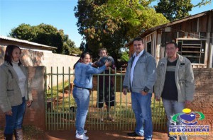 ESF JARDIM PRIMAVERA DISTRIBUI AGASALHOS PARA COMUNIDADE